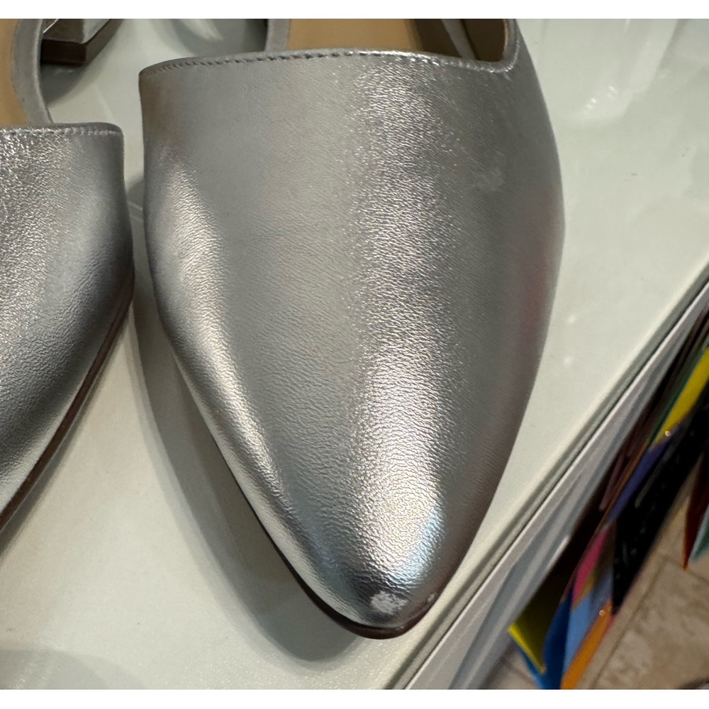 Naturalizer Silver Women's Slingback Heels - Picture 8 of 8